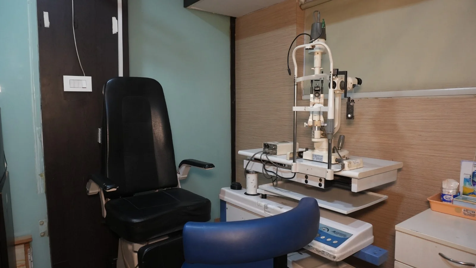 Slit lamp on the consultant desk in a consulting room